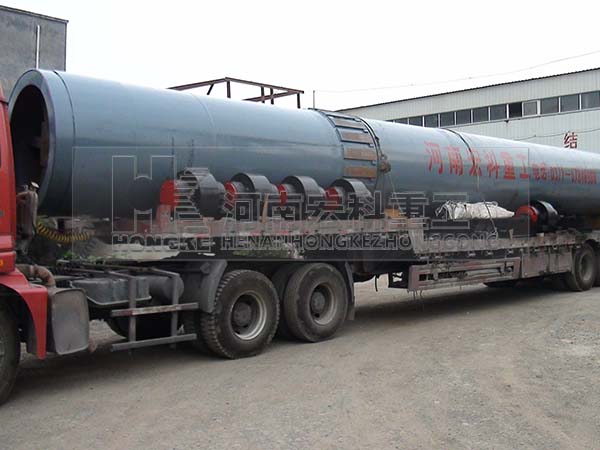 發(fā)往鄂爾多斯頁巖陶?；剞D(zhuǎn)窯發(fā)貨現(xiàn)場